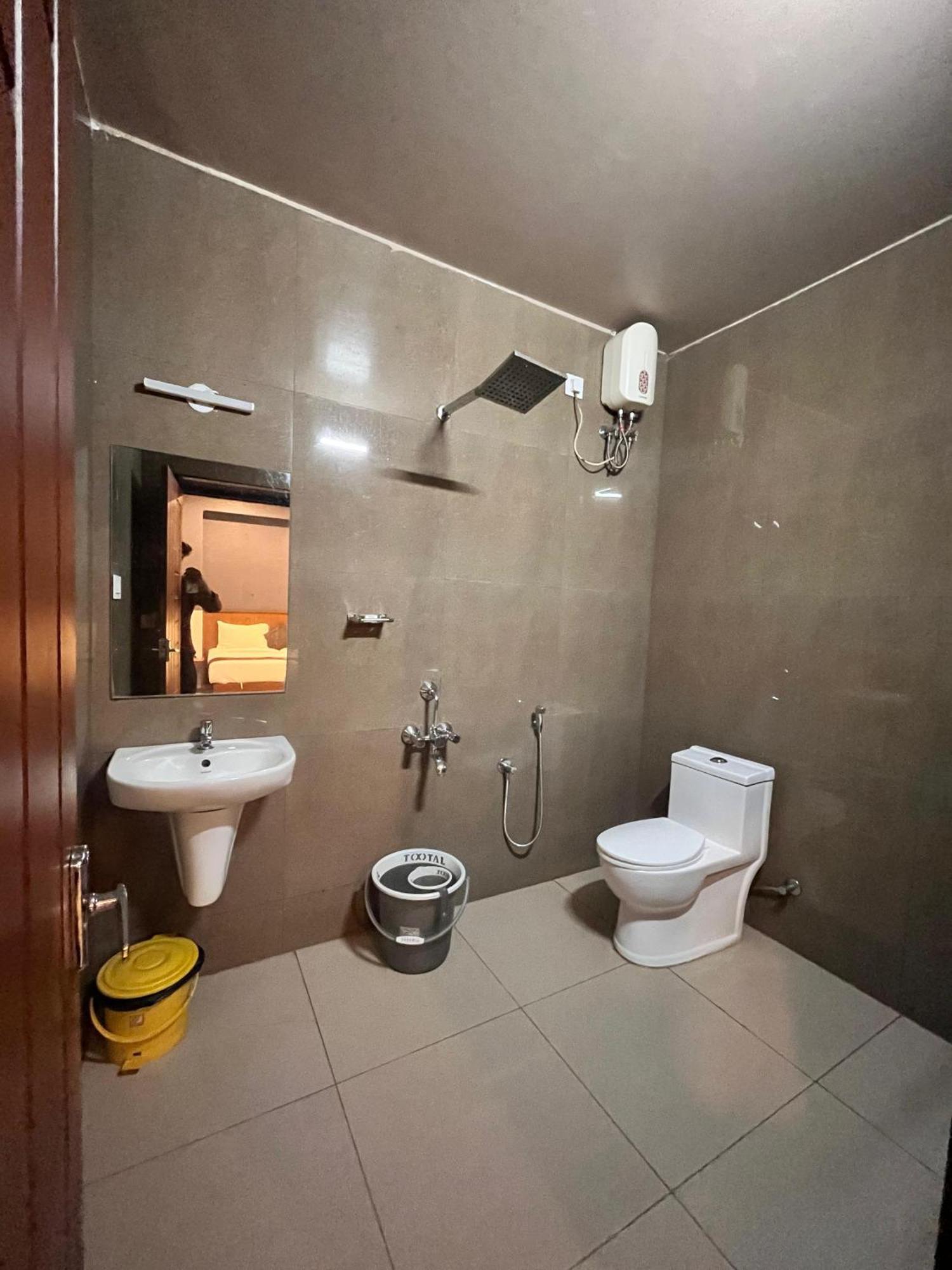 Отель Abab Residency Коччи Экстерьер фото